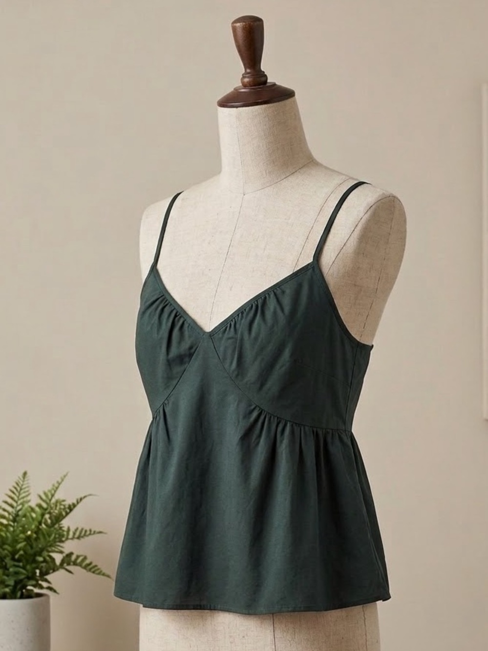 GAP Forest Green Top 🌲🌲